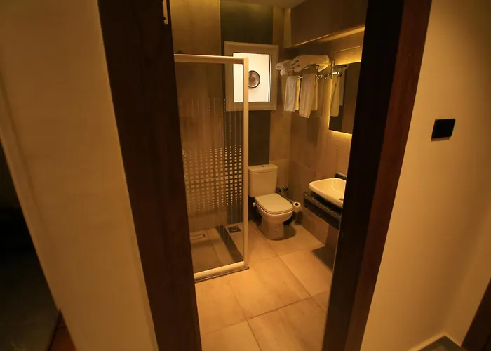 House 3*